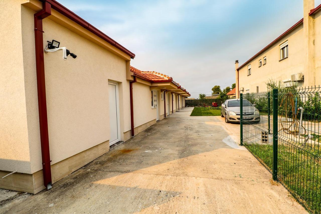 Apartment Simo Airport Podgorica