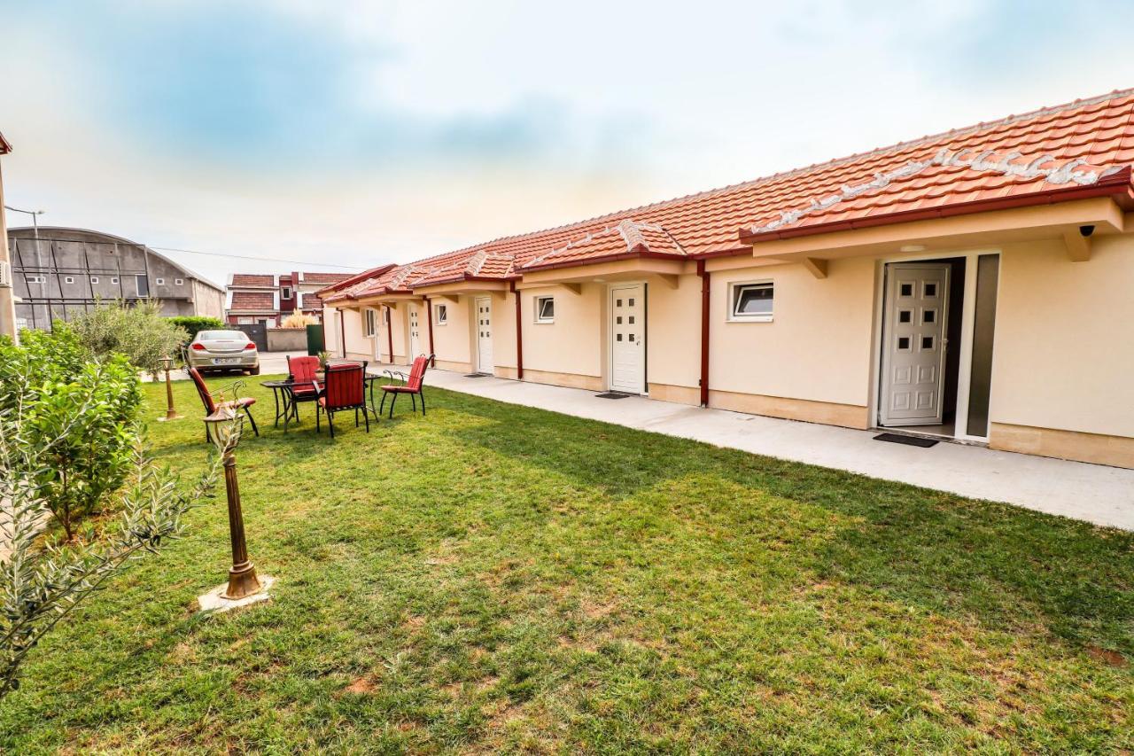Apartment Simo Airport Podgorica