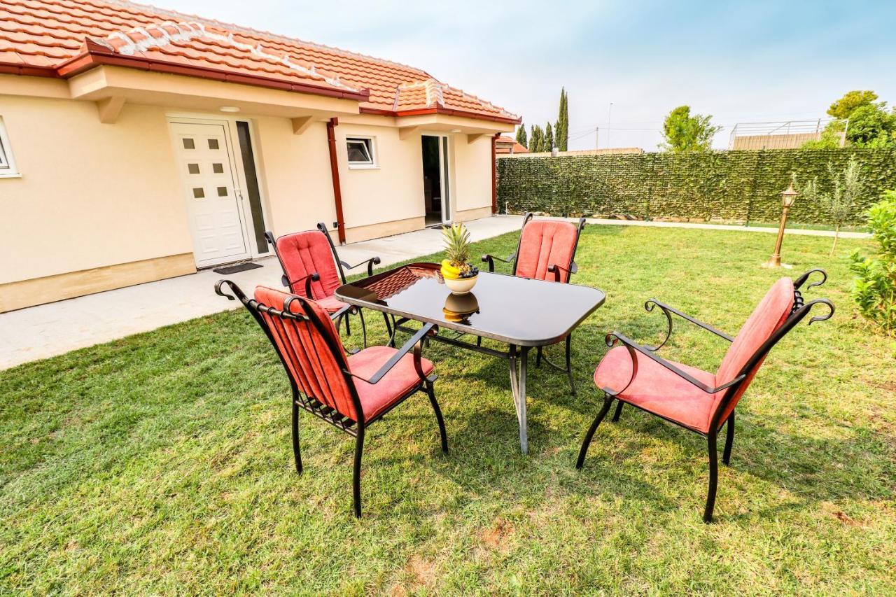 Simo Airport Apartment