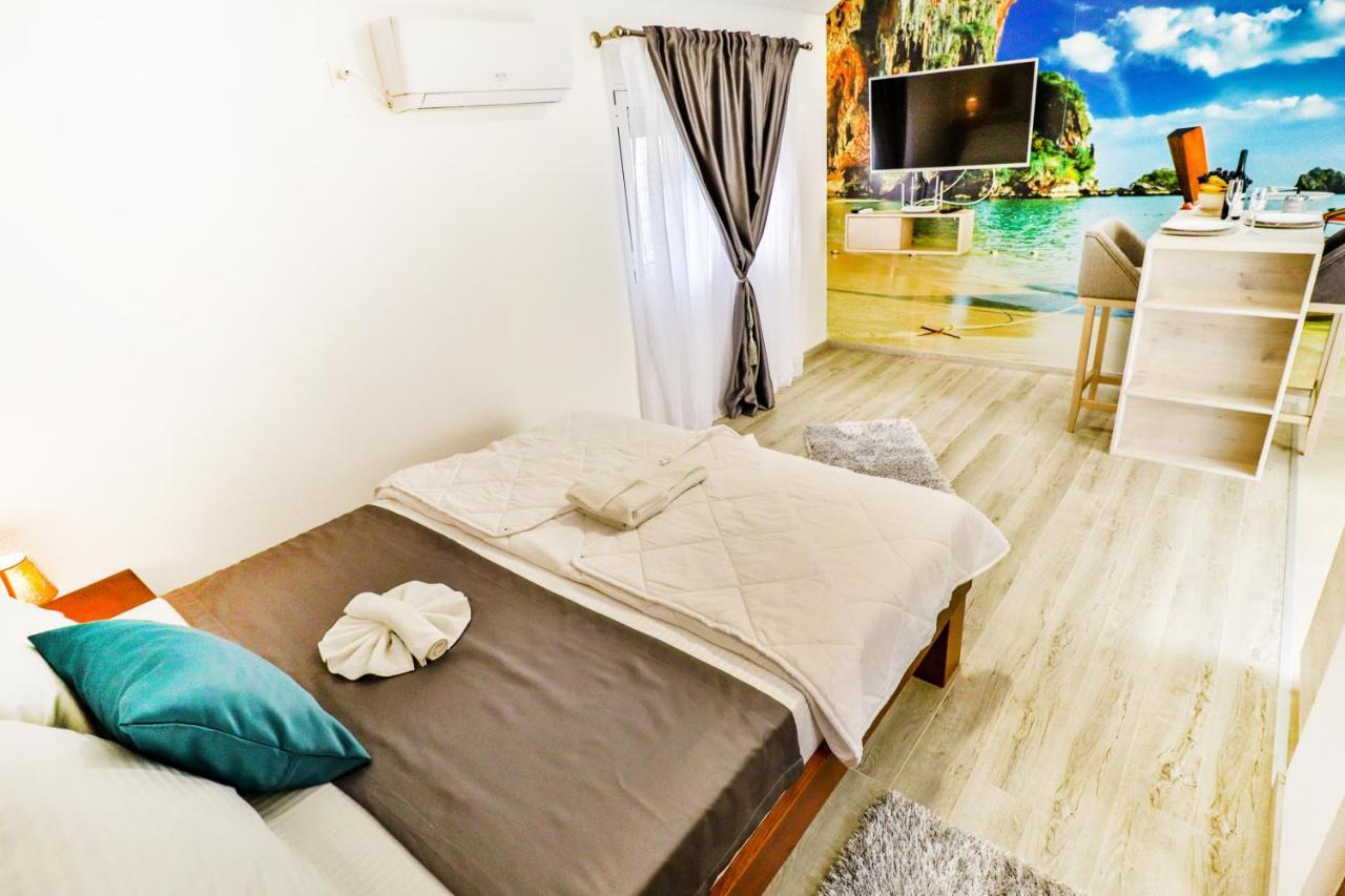 Simo Airport Apartment Podgorica