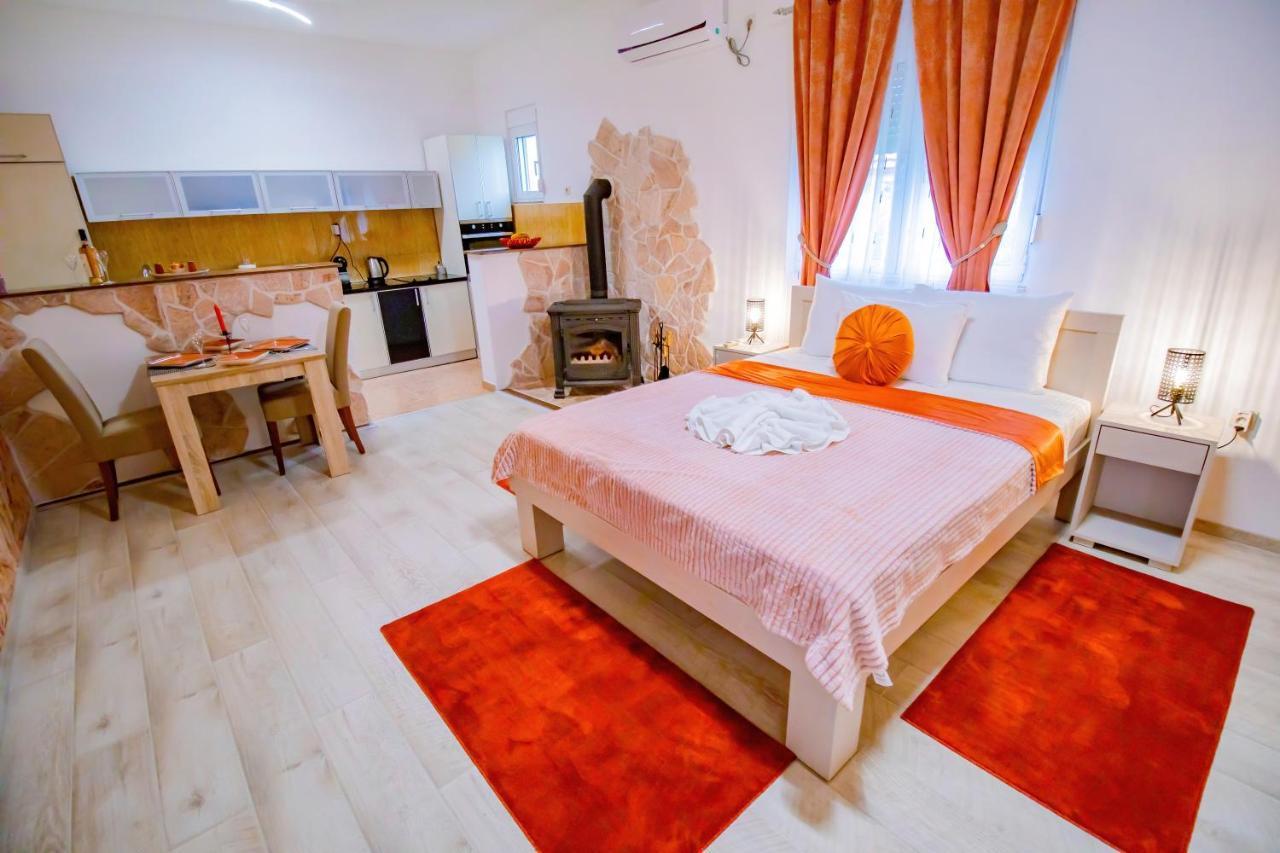 Apartment Simo Airport